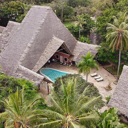 Saffron Garden Malindi Hotel ภายนอก รูปภาพ