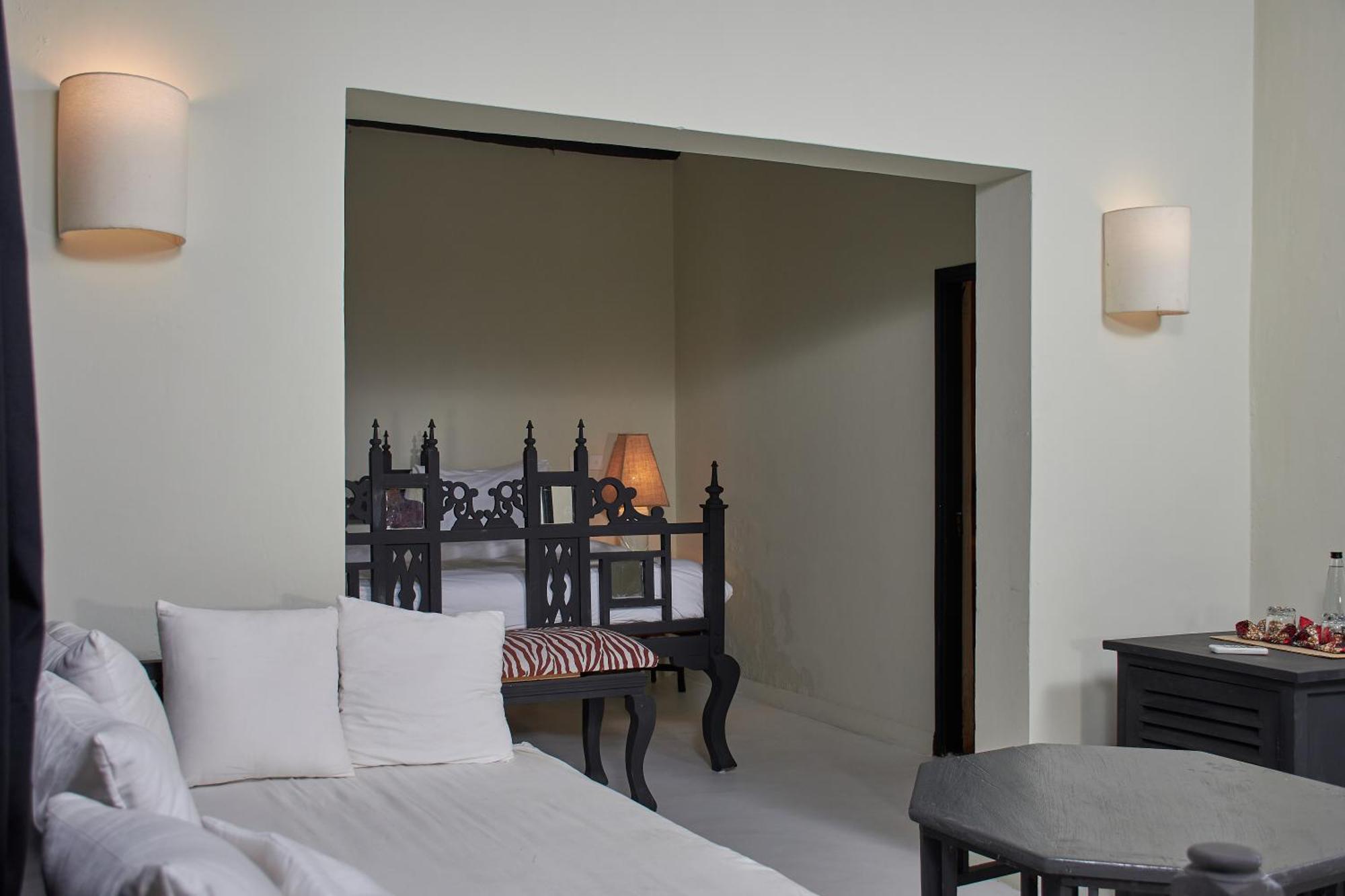 Saffron Garden Malindi Hotel ภายนอก รูปภาพ