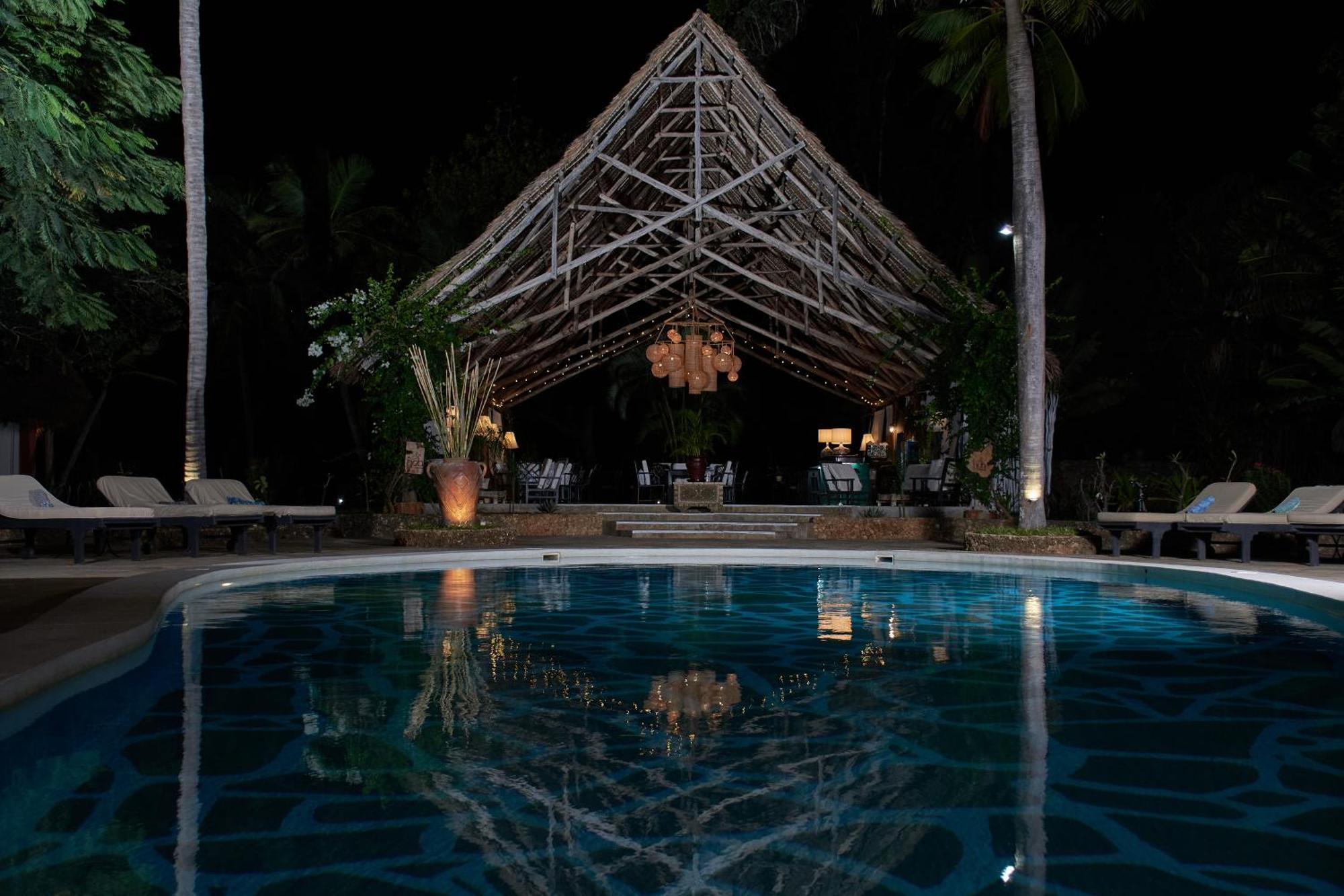 Saffron Garden Malindi Hotel ภายนอก รูปภาพ