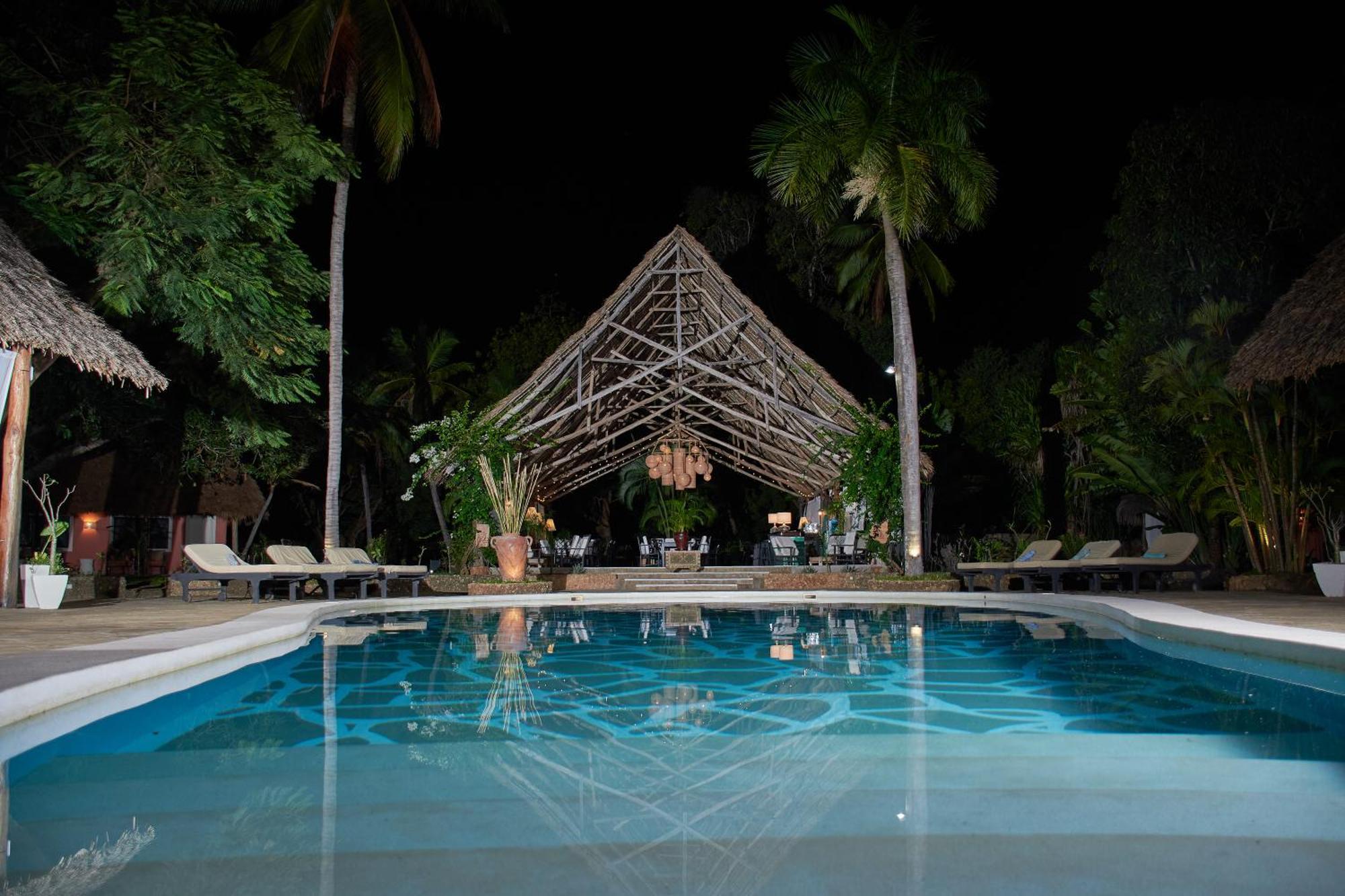 Saffron Garden Malindi Hotel ภายนอก รูปภาพ