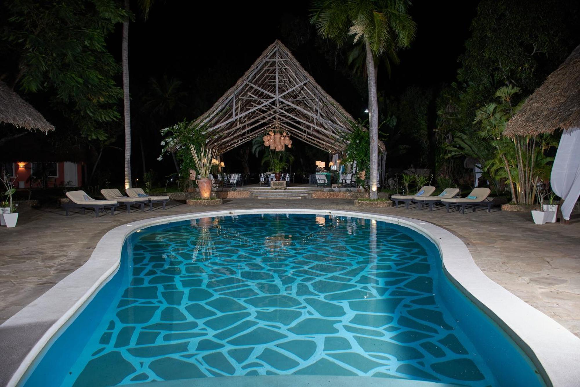 Saffron Garden Malindi Hotel ภายนอก รูปภาพ