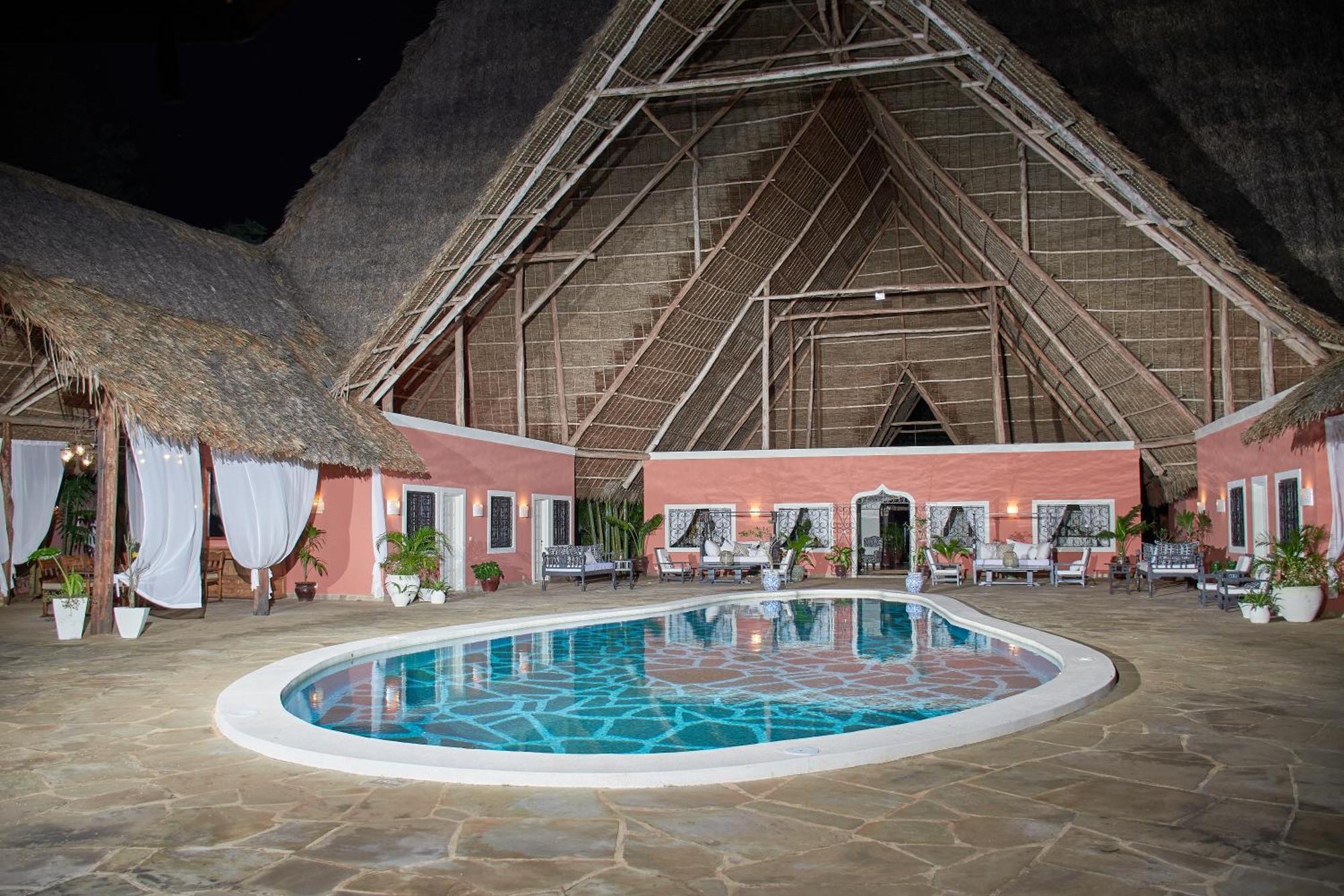 Saffron Garden Malindi Hotel ภายนอก รูปภาพ